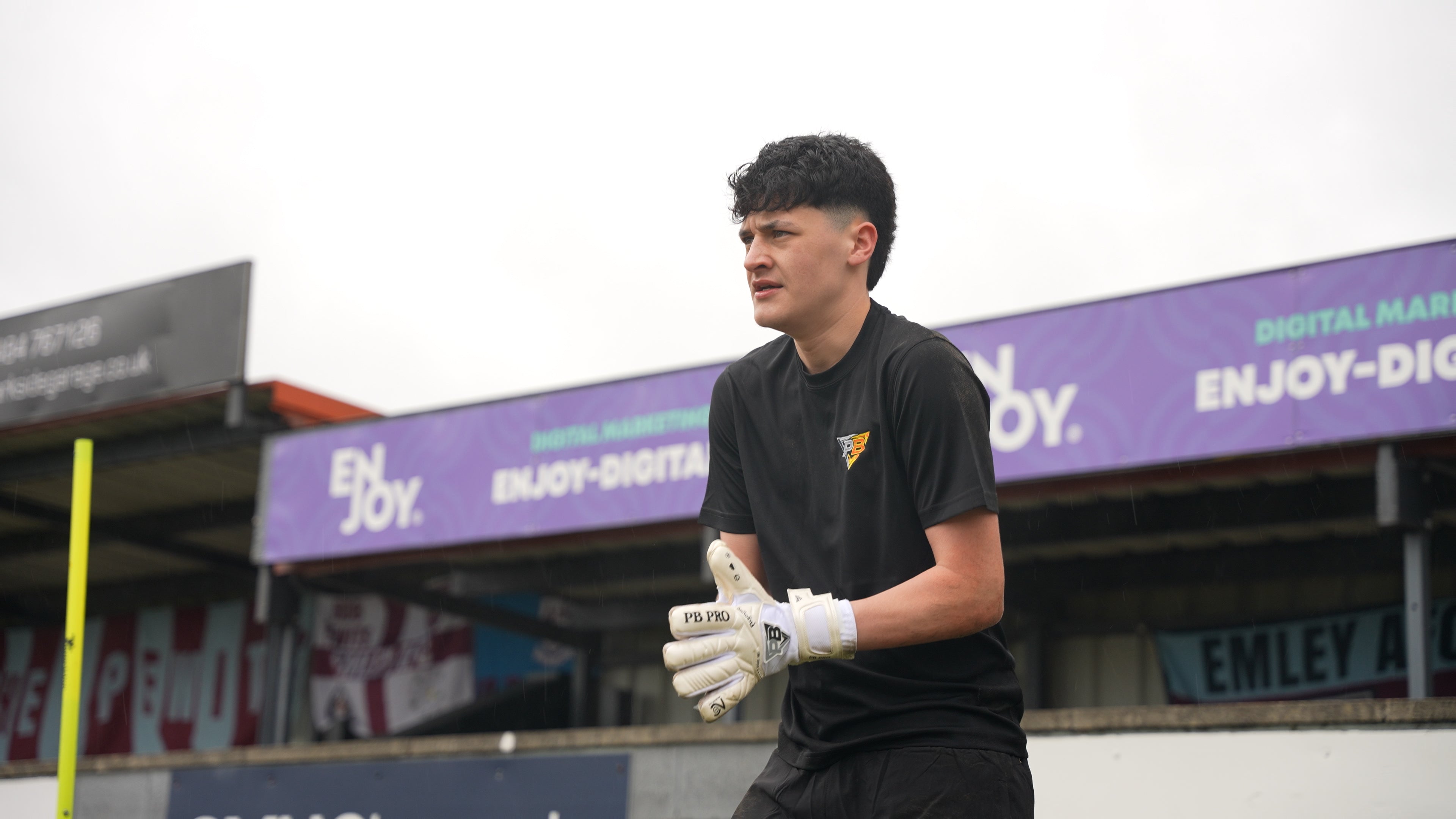PB Pro Goalkeeper Gloves