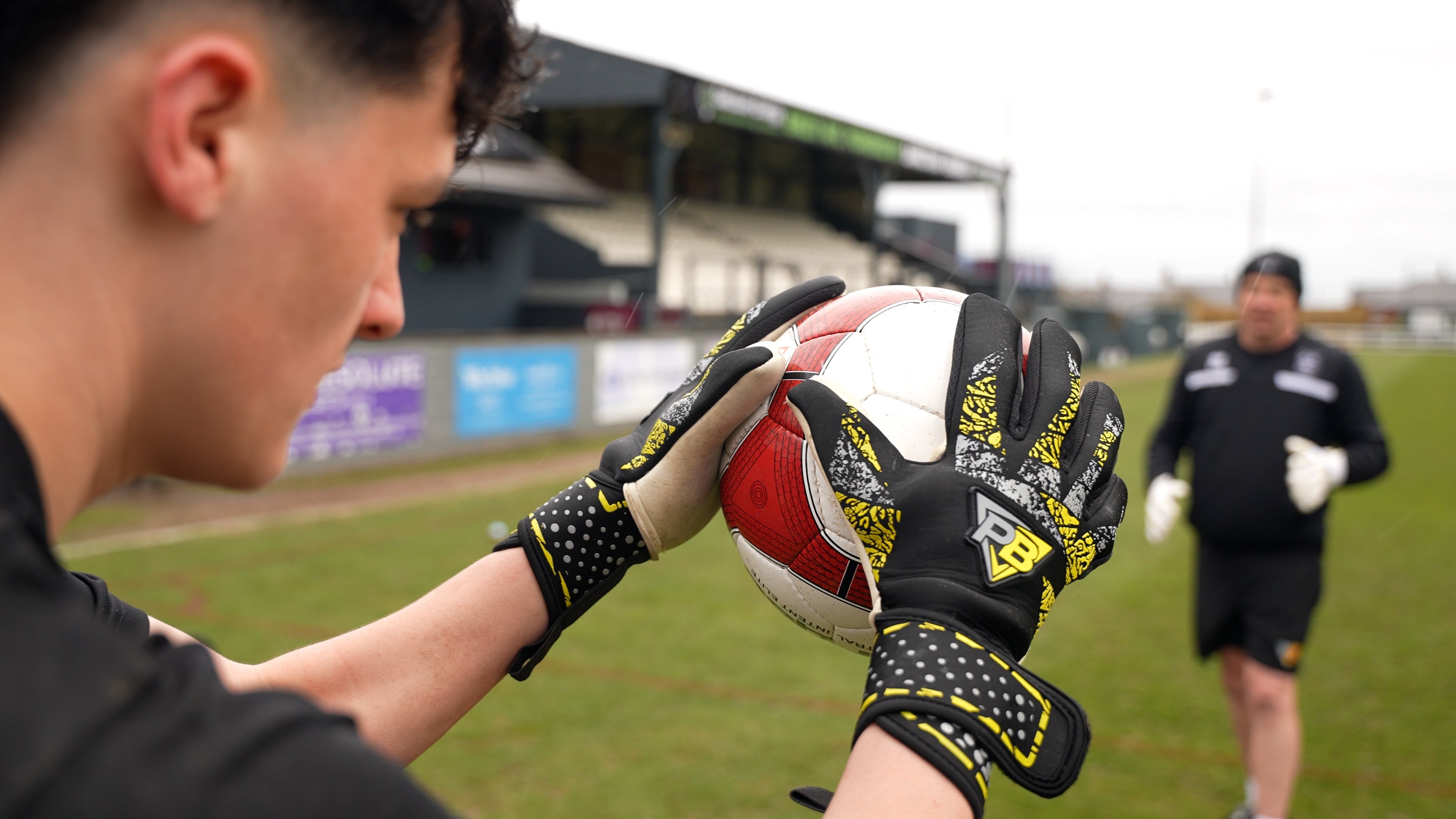 PB Excel Goalkeeper Gloves